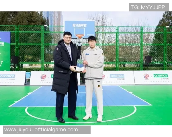 逸美格姚明引领篮球新风潮展现运动与艺术的完美结合