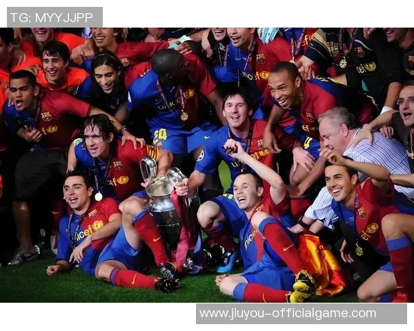 中超赛场惊现冷门巴萨逆转本菲卡红牌事件引发全场热议 中超赛场惊现冷门巴萨逆转本菲卡红牌事件引发全场热议