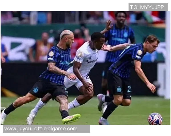 英超热刺狂胜国米六比二瞬间点燃全场转会传闻引发热议