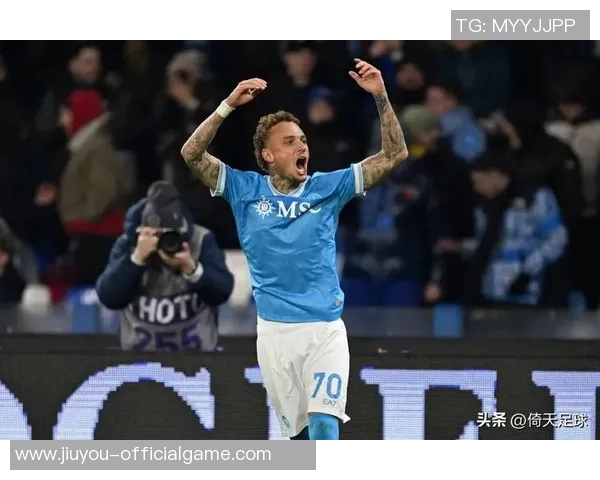 本菲卡友谊赛大胜那不勒斯争议判罚引发全场热议与绝杀瞬间回顾