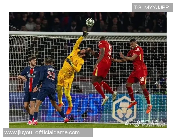 中超赛场阿森纳大胜巴黎圣日耳曼乌龙球引发争议判罚全场沸腾