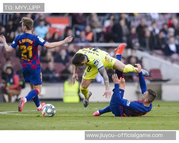 国王杯精彩对决那不勒斯大胜多特蒙德帽子戏法点燃全场激情