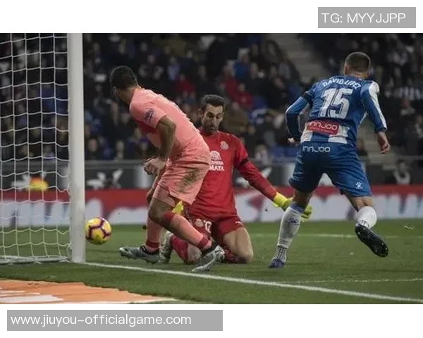 巴萨友谊赛大胜热刺四球狂潮乌龙球瞬间点燃全场激情